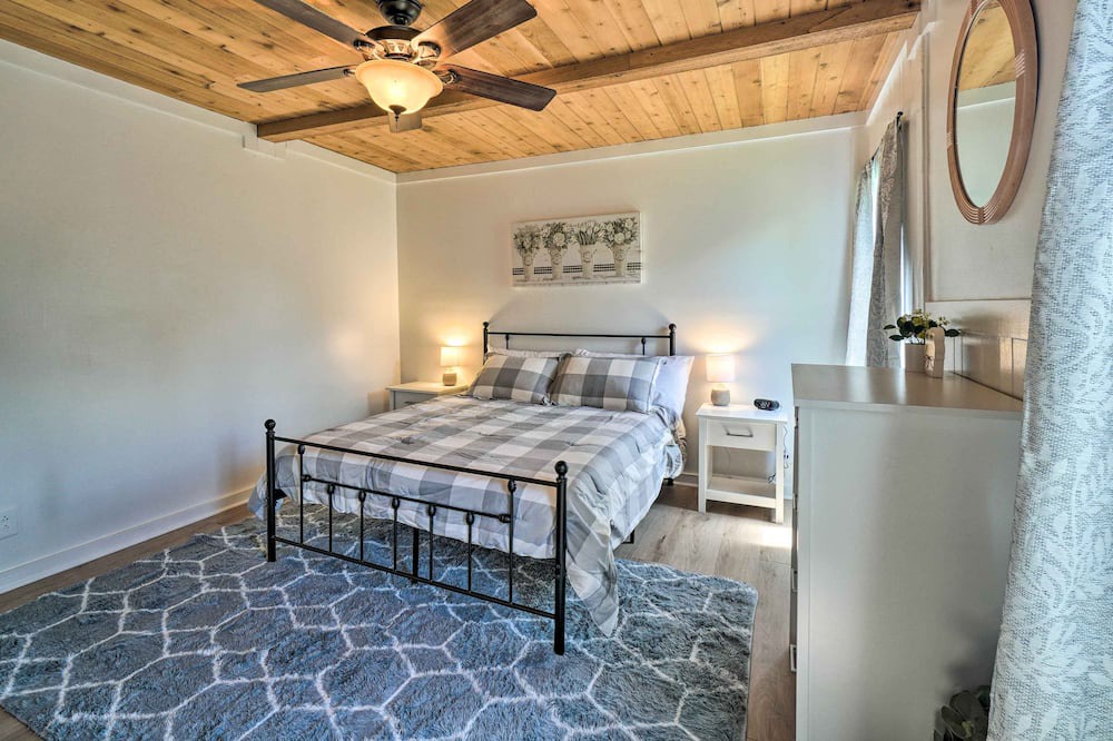 Photo of Bedroom in Alcoa