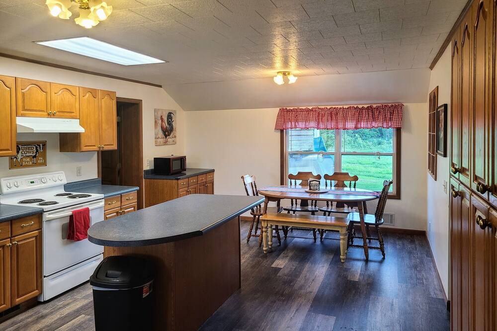 Photo of Kitchen in Higbee
