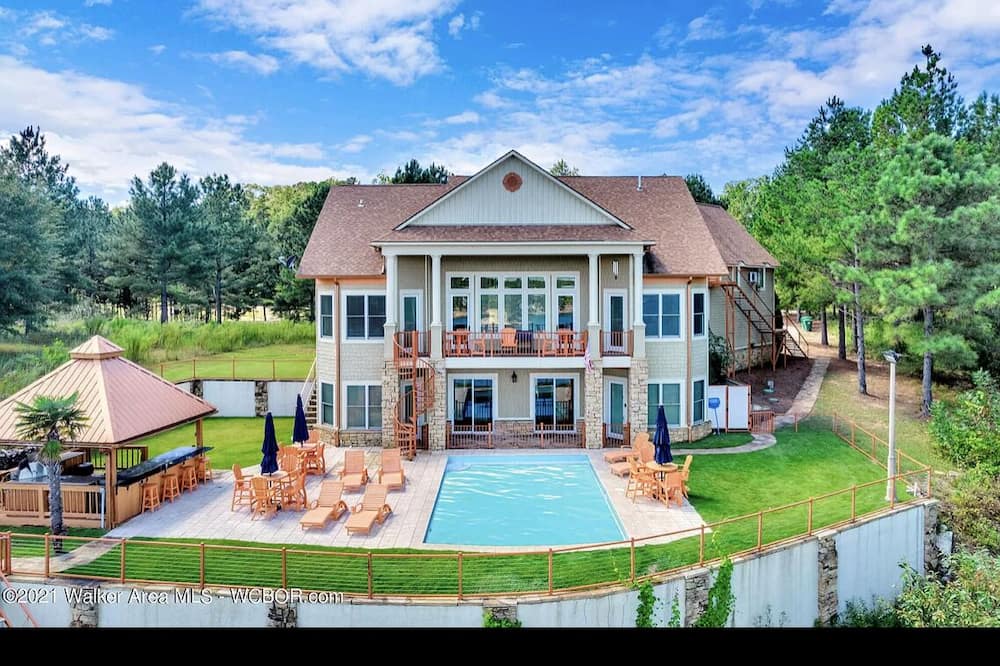 Photo of Outdoor in Crane Hill