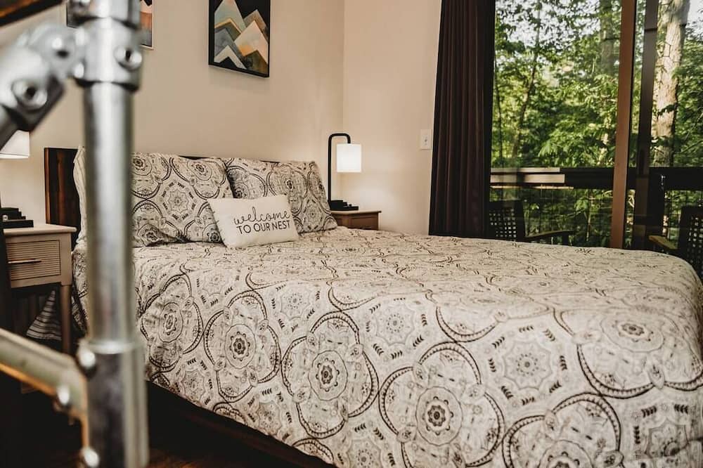 Photo of Bedroom in Tracy City