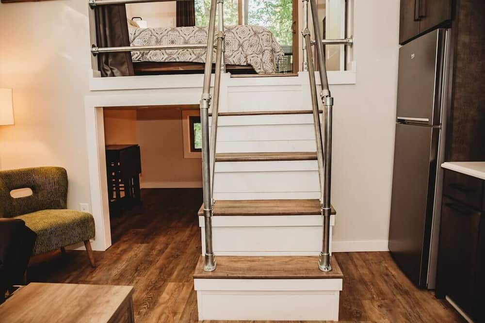 Photo of Bedroom in Tracy City