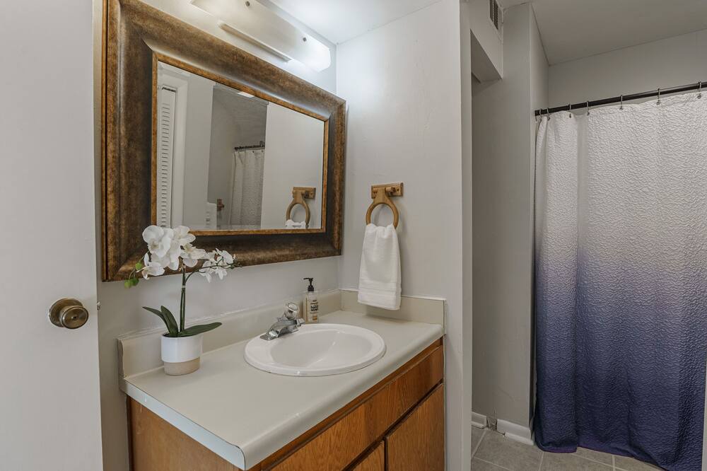 Photo of Bathroom in Harbison