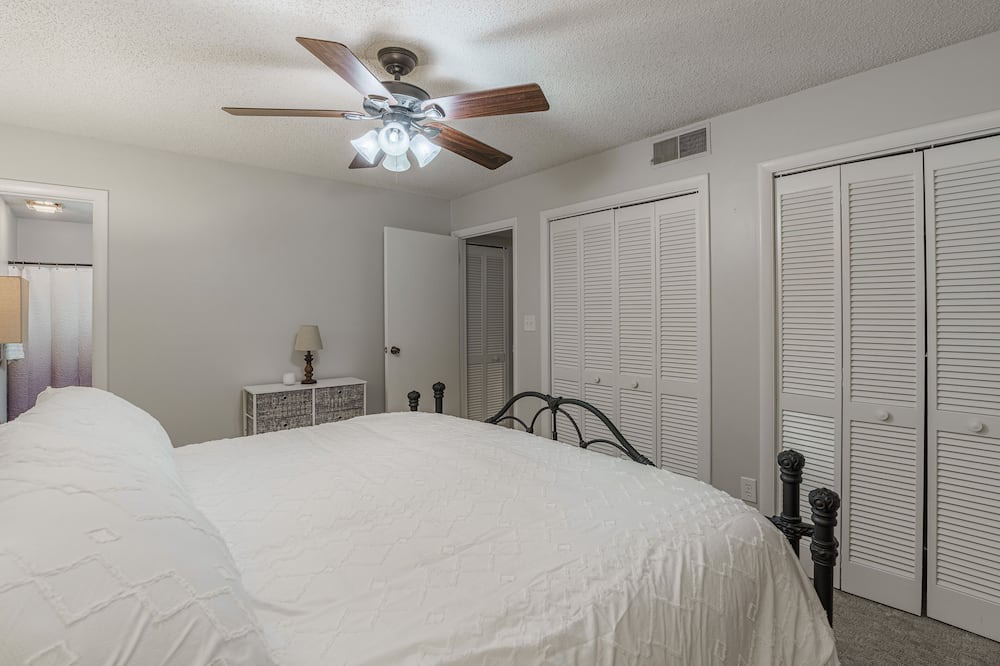 Photo of Bedroom in Harbison