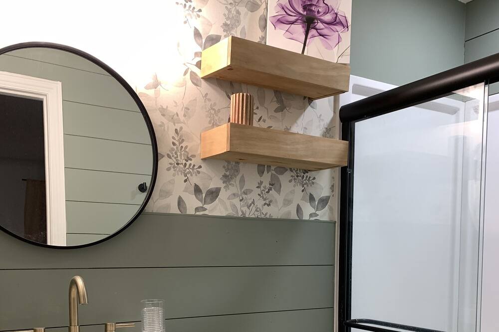 Photo of Bathroom in Columbia