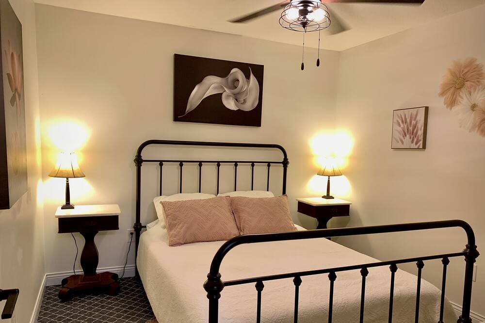 Photo of Bedroom in Columbia