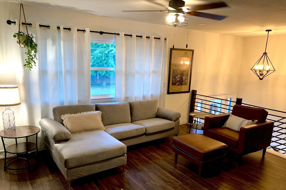 Photo of Livingroom in Columbia