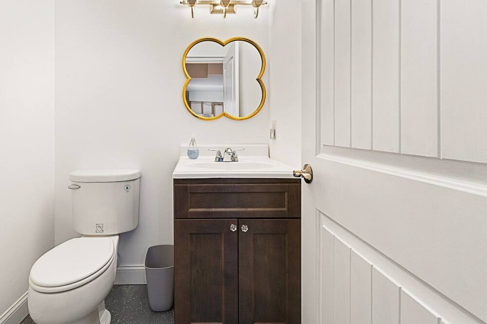 Photo of Bathroom in Harvey Cedars