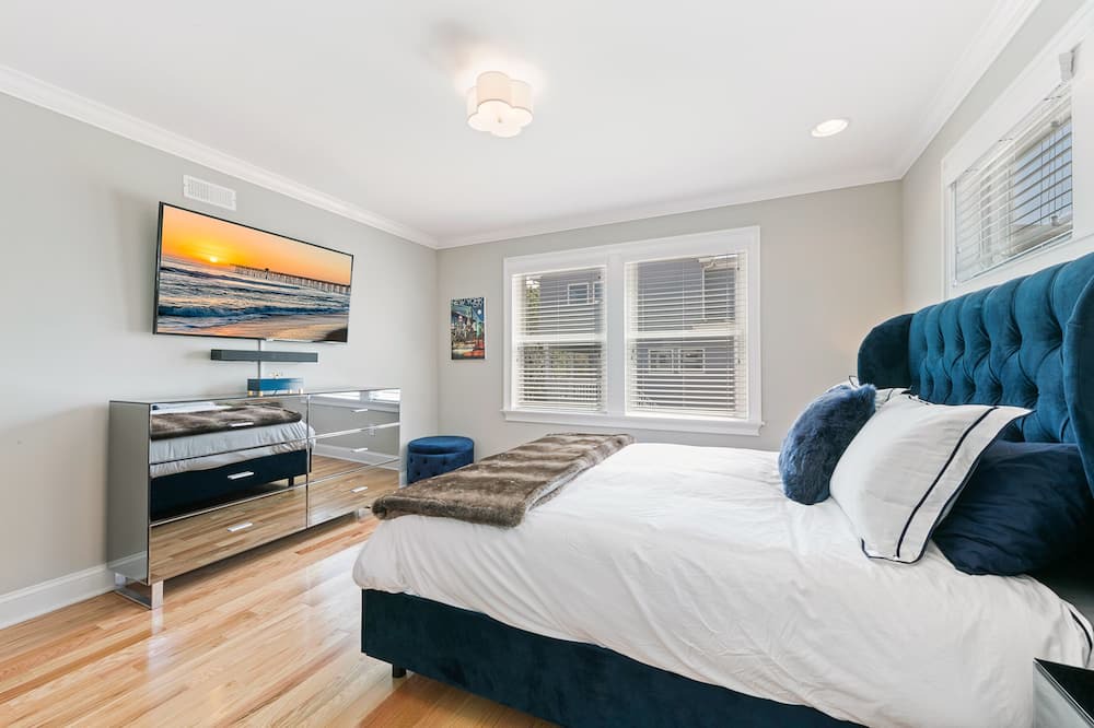 Photo of Bedroom in Harvey Cedars