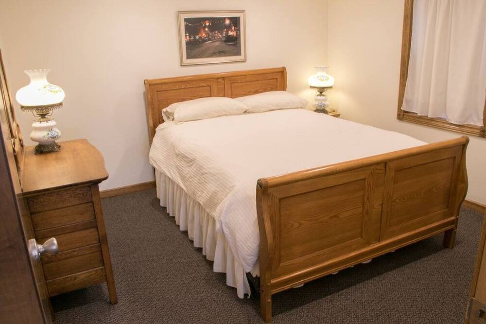 Photo of Bedroom in Alpha