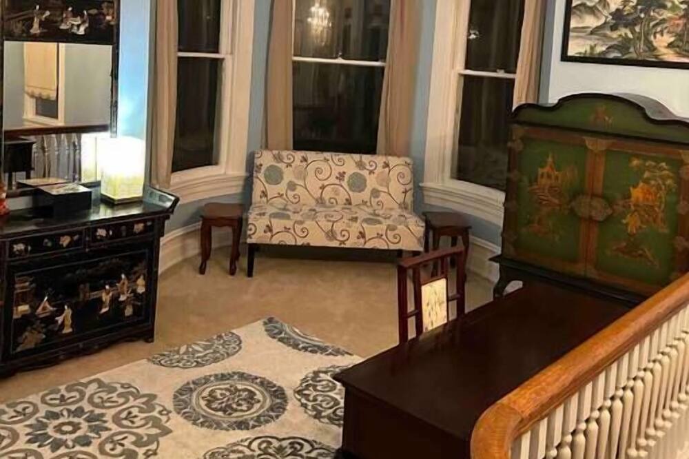 Photo of Livingroom in Roanoke