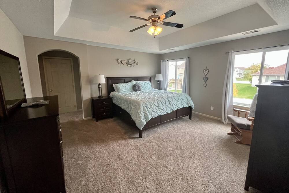 Photo of Bedroom in Grimes