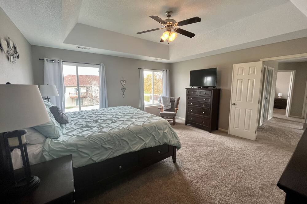 Photo of Bedroom in Grimes