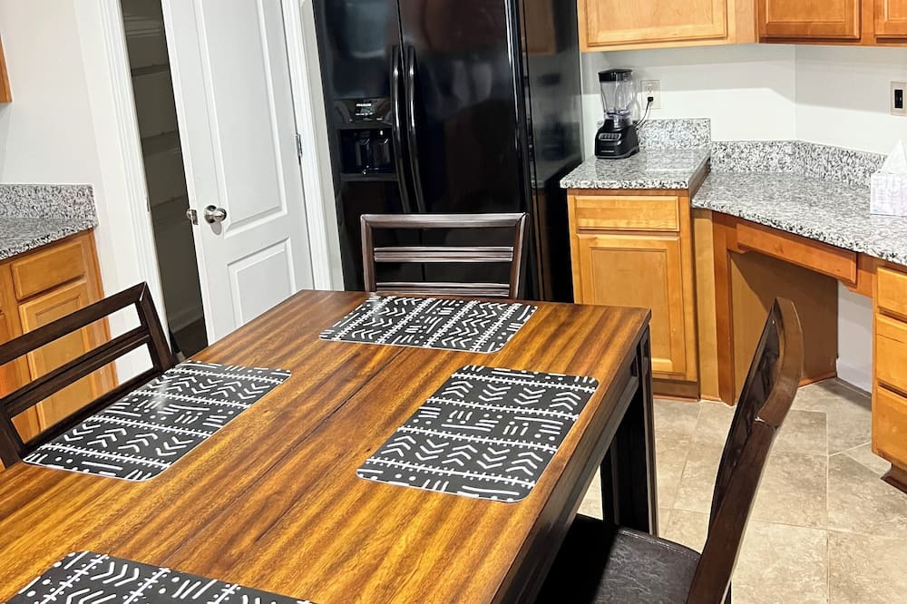 Photo of Kitchen in Hiram