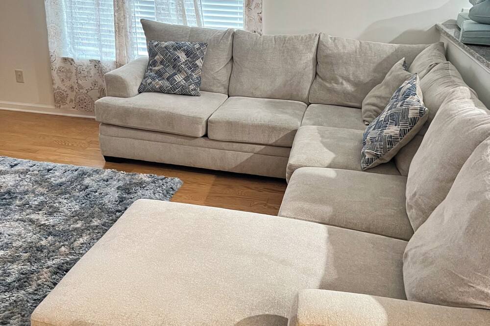 Photo of Livingroom in Hiram