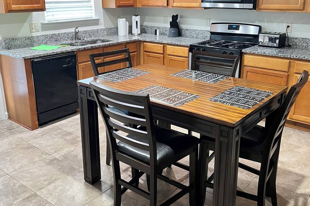 Photo of Kitchen in Hiram