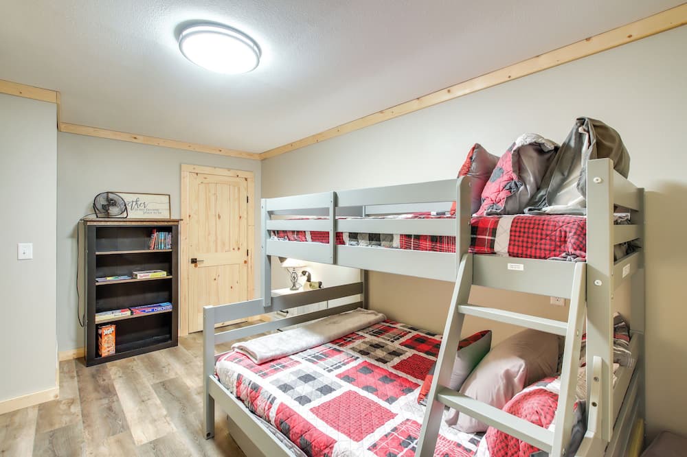 Photo of Bedroom in Bevier