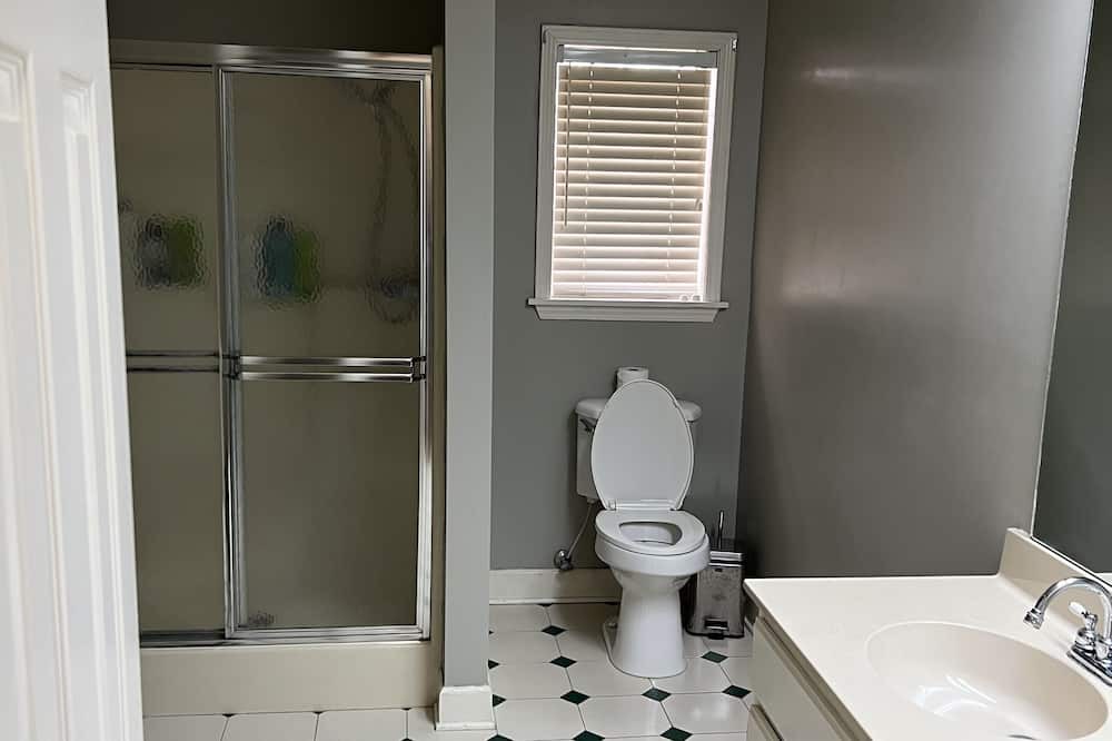 Photo of Bathroom in Saltillo