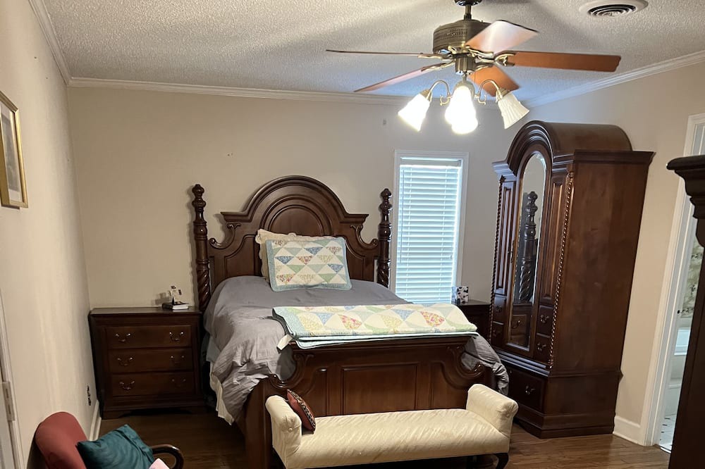 Photo of Bedroom in Saltillo