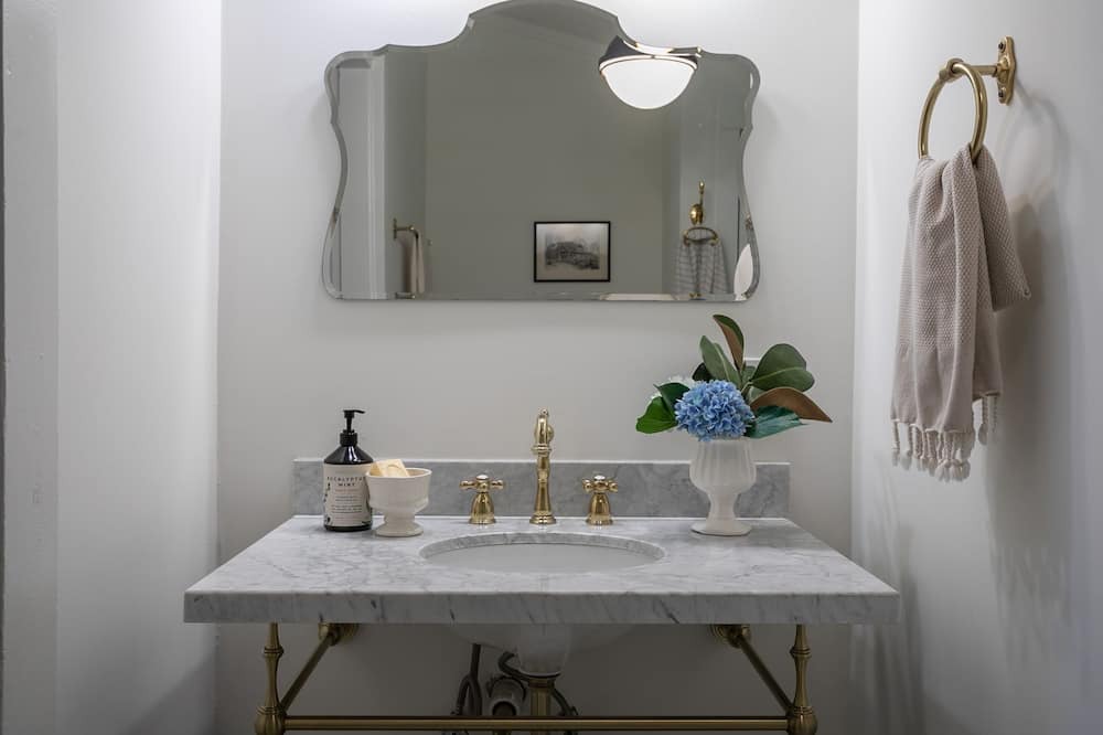 Photo of Bathroom in Kedron