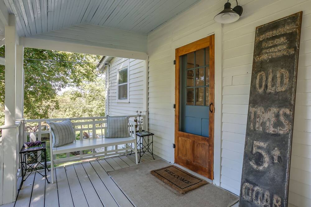 Photo of Patio Balcony in Kedron
