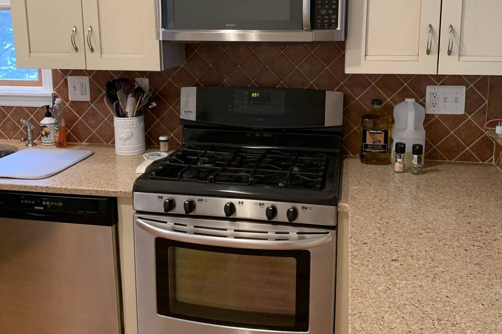 Photo of Kitchen in Mystic Island