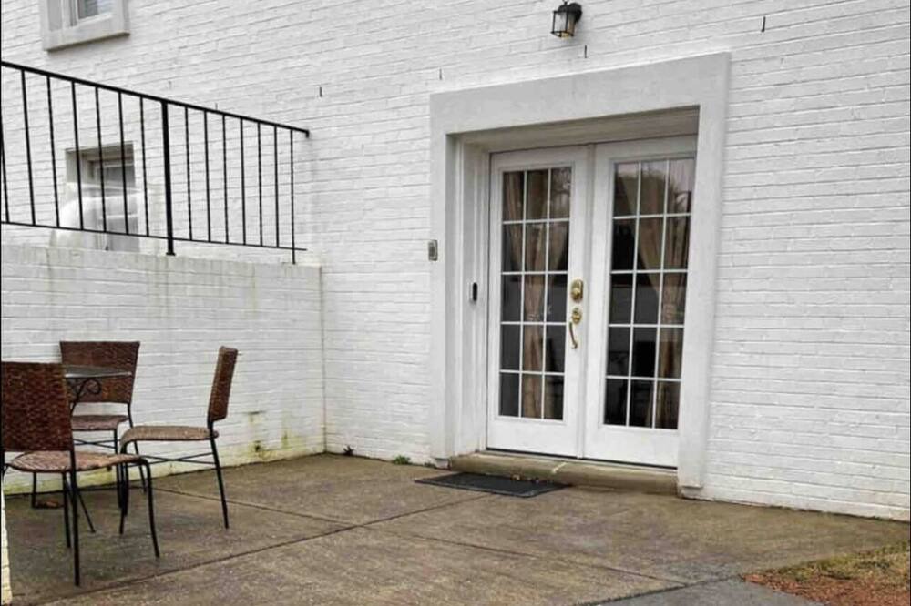Photo of Outdoor in Potomac