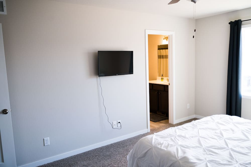 Photo of Bedroom in Altoona