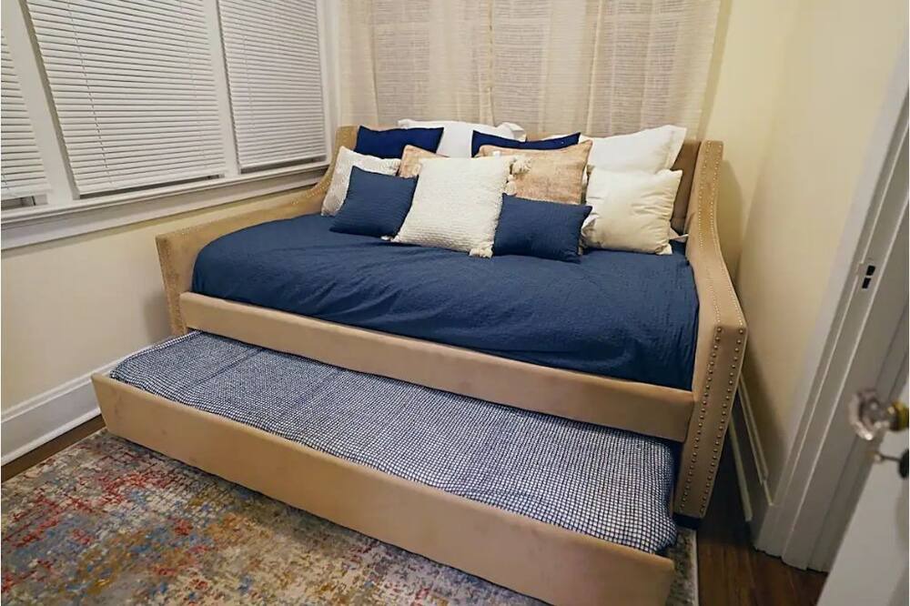 Photo of Bedroom in Tower Grove East