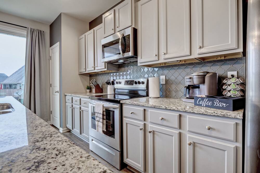 Photo of Kitchen in Murraysville