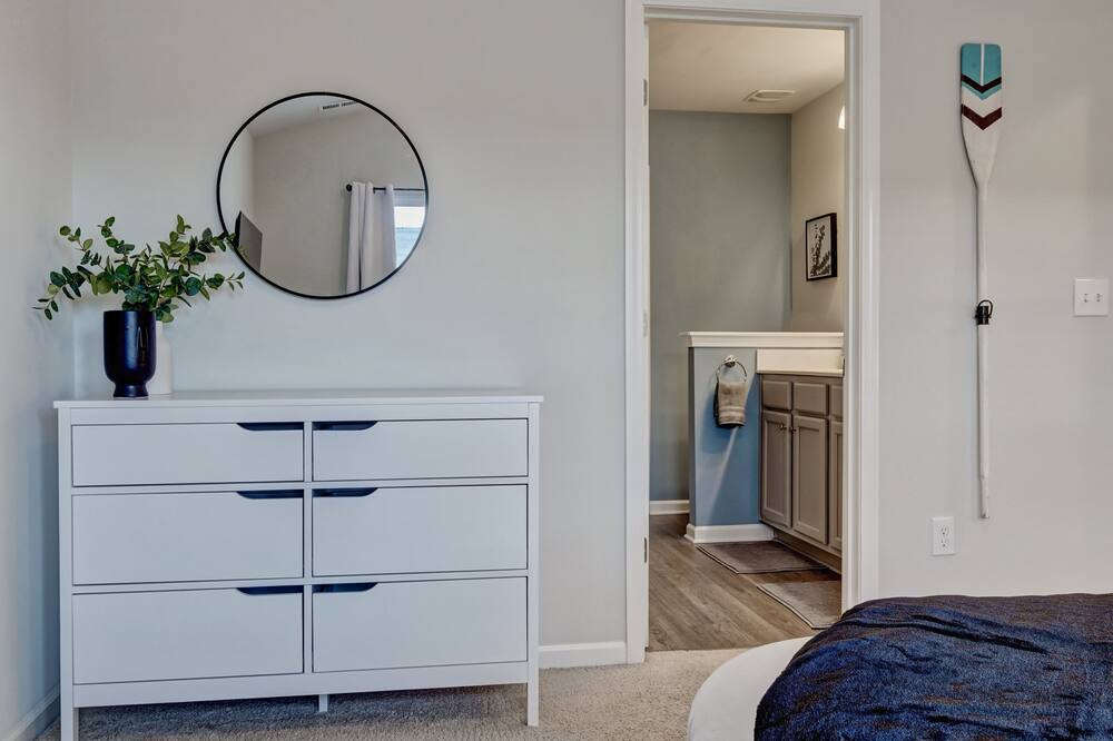 Photo of Bedroom in Murraysville