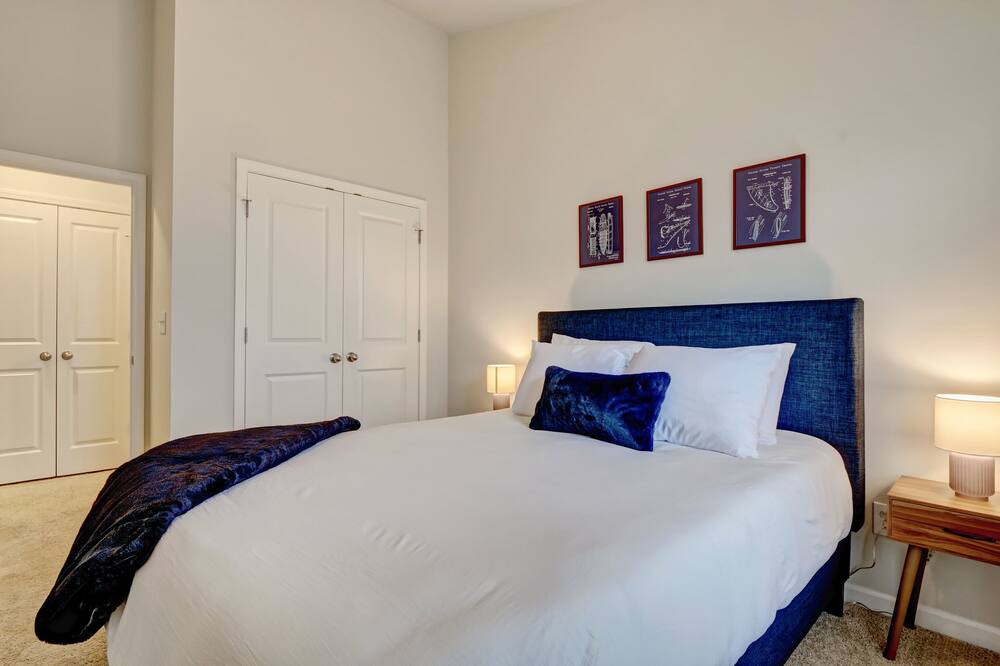 Photo of Bedroom in Murraysville