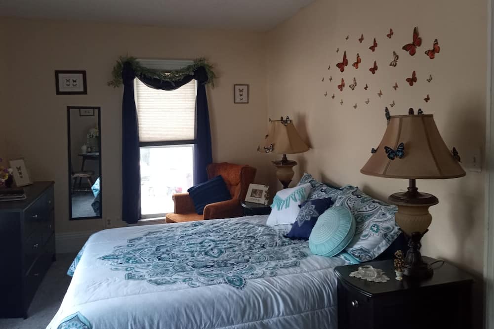 Photo of Bedroom in Trenton