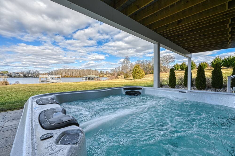 Photo of Outdoor in Livingston