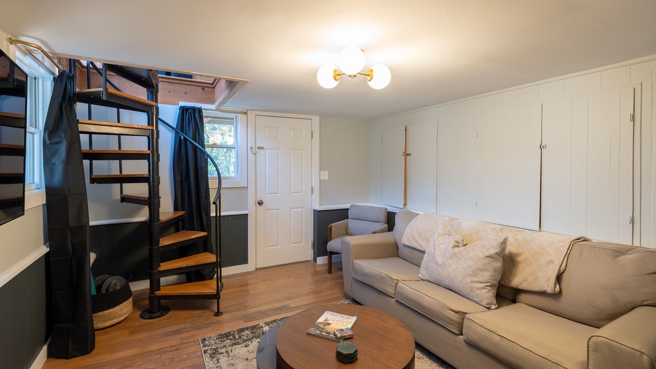 Photo of Livingroom in Mill Ridge