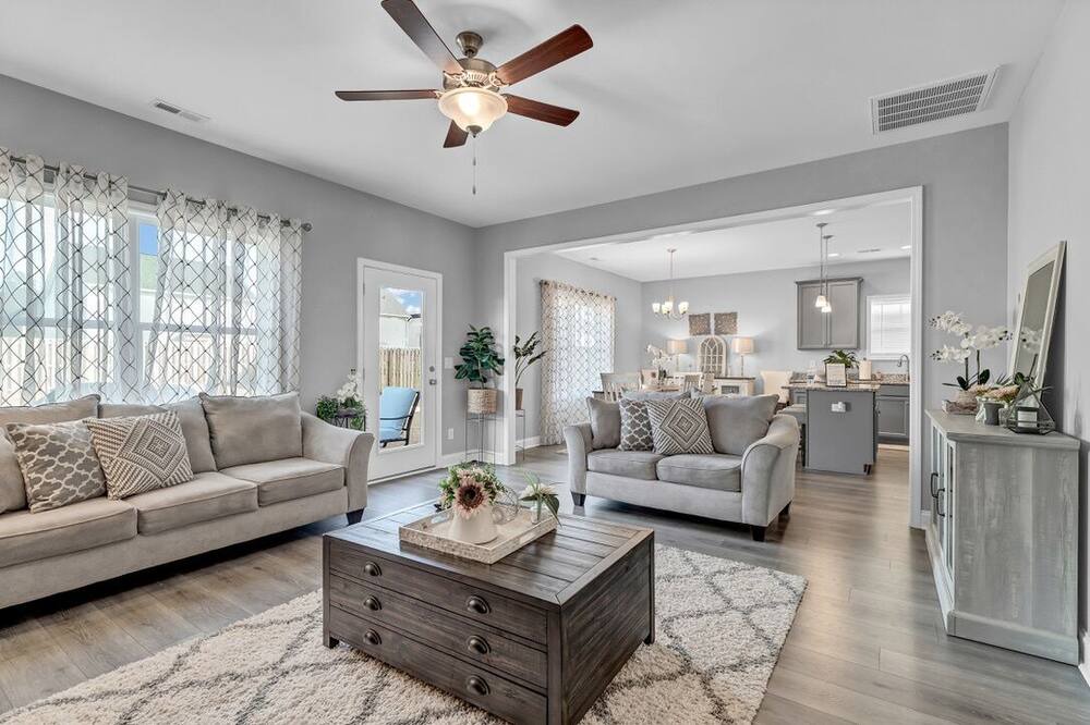 Photo of Livingroom in Kings Grant