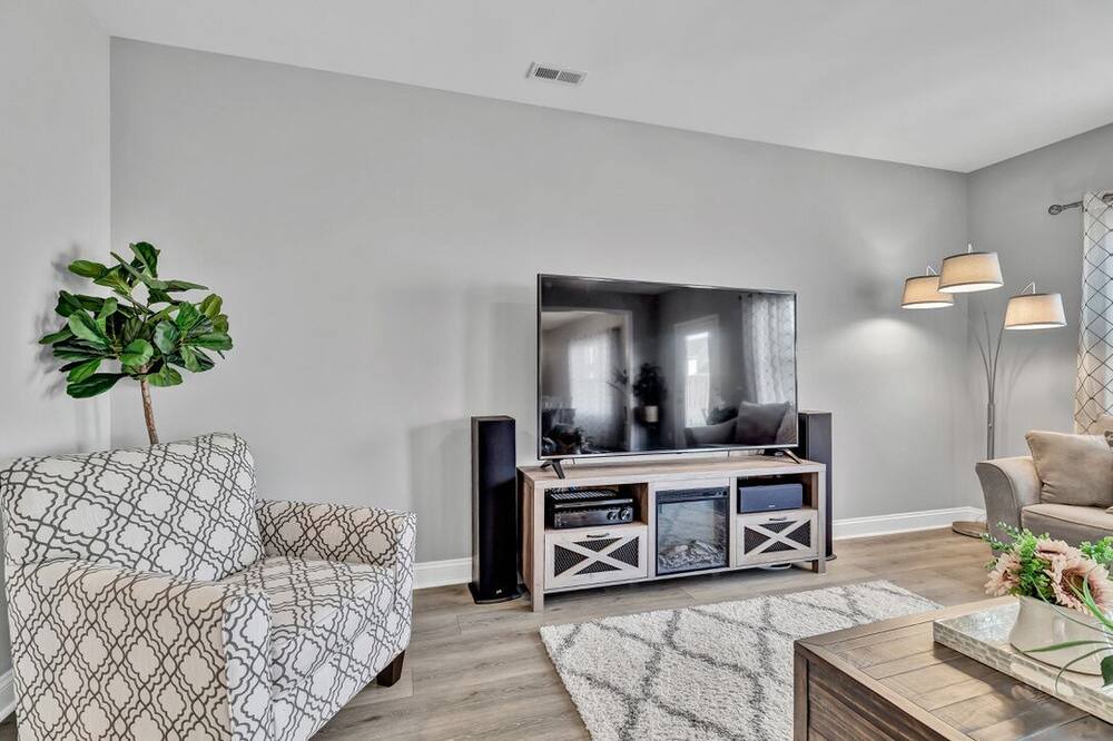 Photo of Livingroom in Kings Grant
