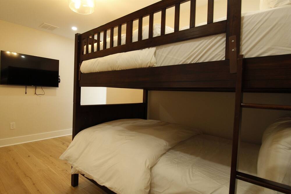 Photo of Bedroom in Point Pleasant Beach