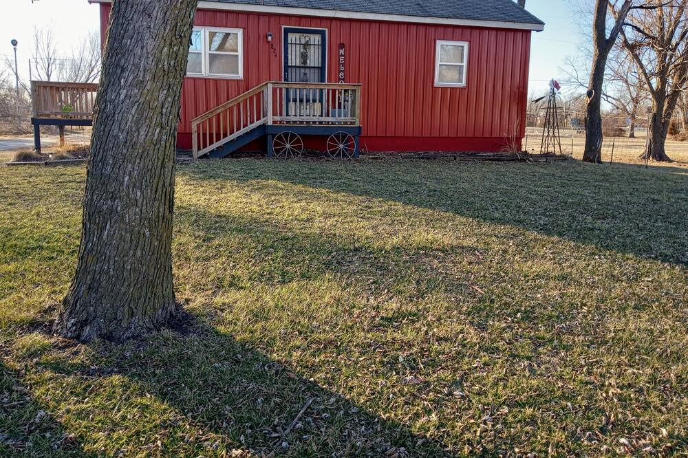 Photo of Outdoor in Iola