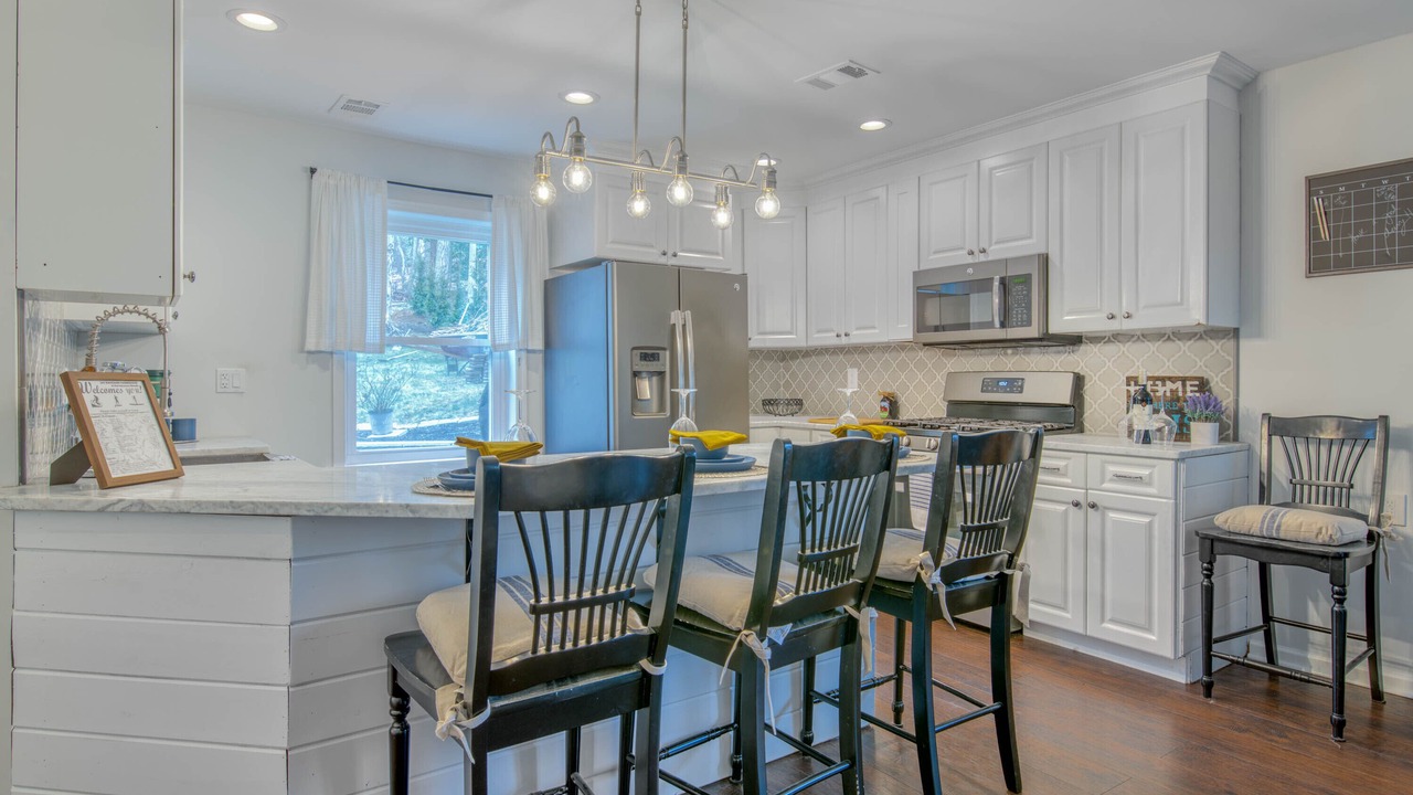 Photo of Kitchen in Atlantic Highlands
