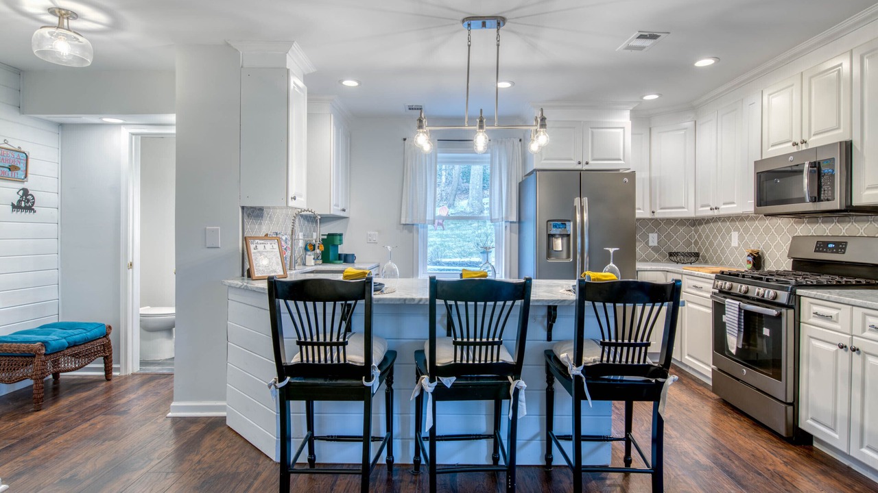 Photo of Kitchen in Atlantic Highlands