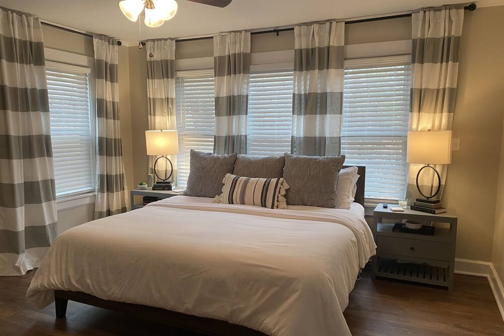 Photo of Bedroom in Gadsden
