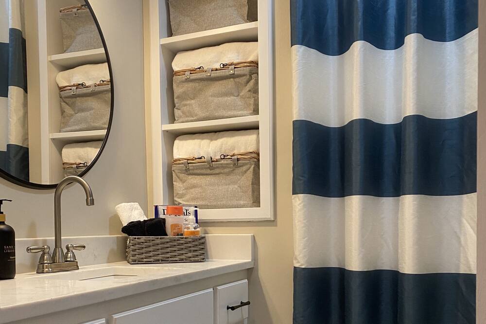 Photo of Bathroom in Gadsden