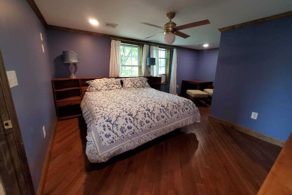 Photo of Bedroom in The Plains
