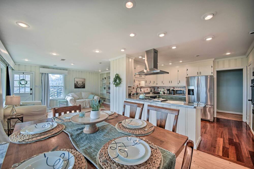 Photo of Bedroom in Elizabeth City
