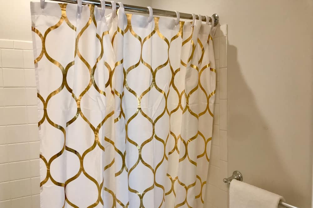 Photo of Bathroom in Wheaton-Glenmont
