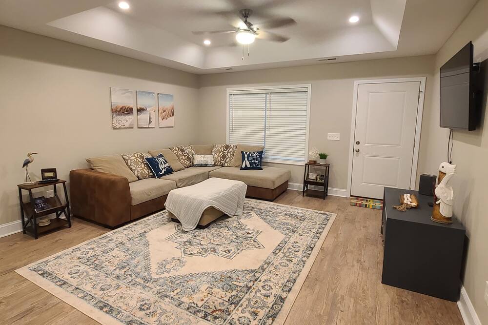 Photo of Livingroom in Manning