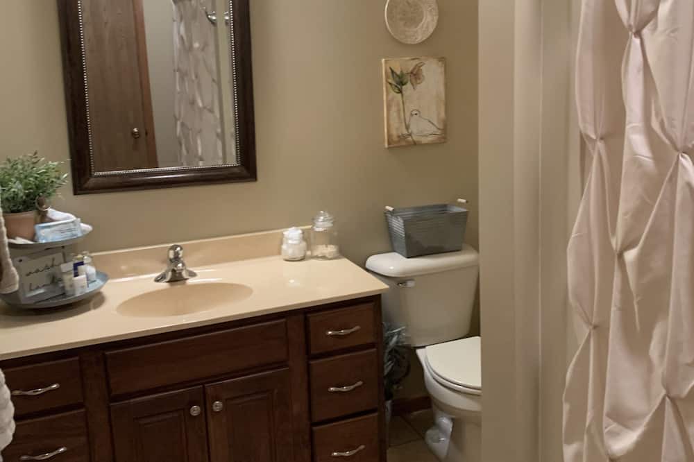 Photo of Bathroom in Hampton
