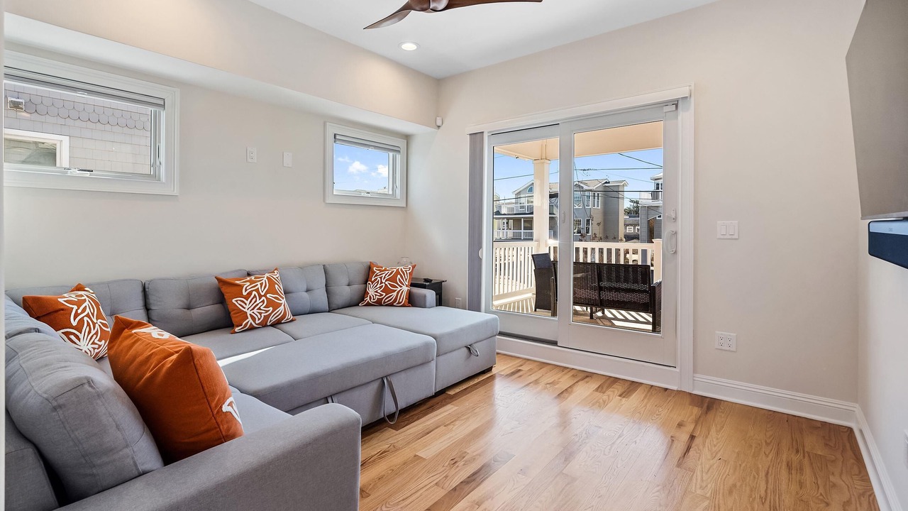 Photo of Livingroom in Harvey Cedars