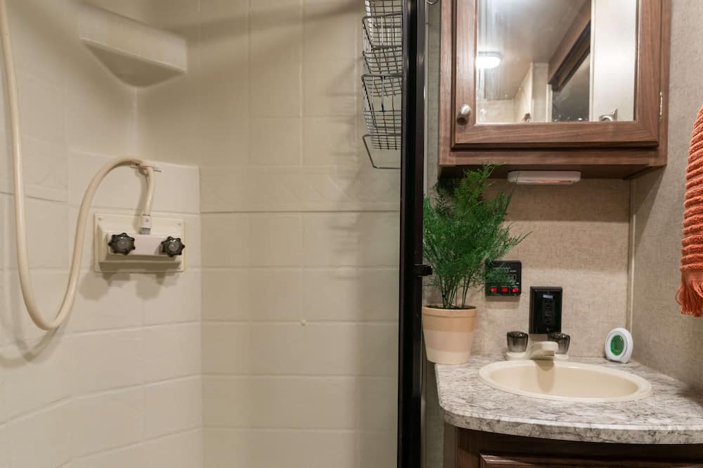 Photo of Bathroom in Tate