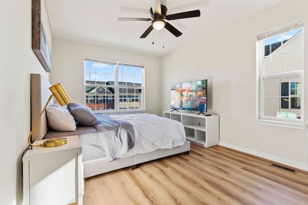 Photo of Bedroom in Glen Burnie